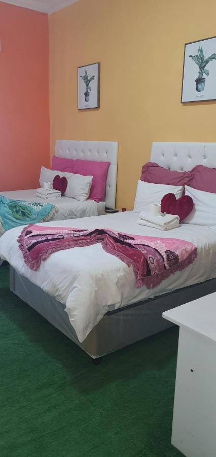 Helpful Lodge Cape Town Luaran gambar