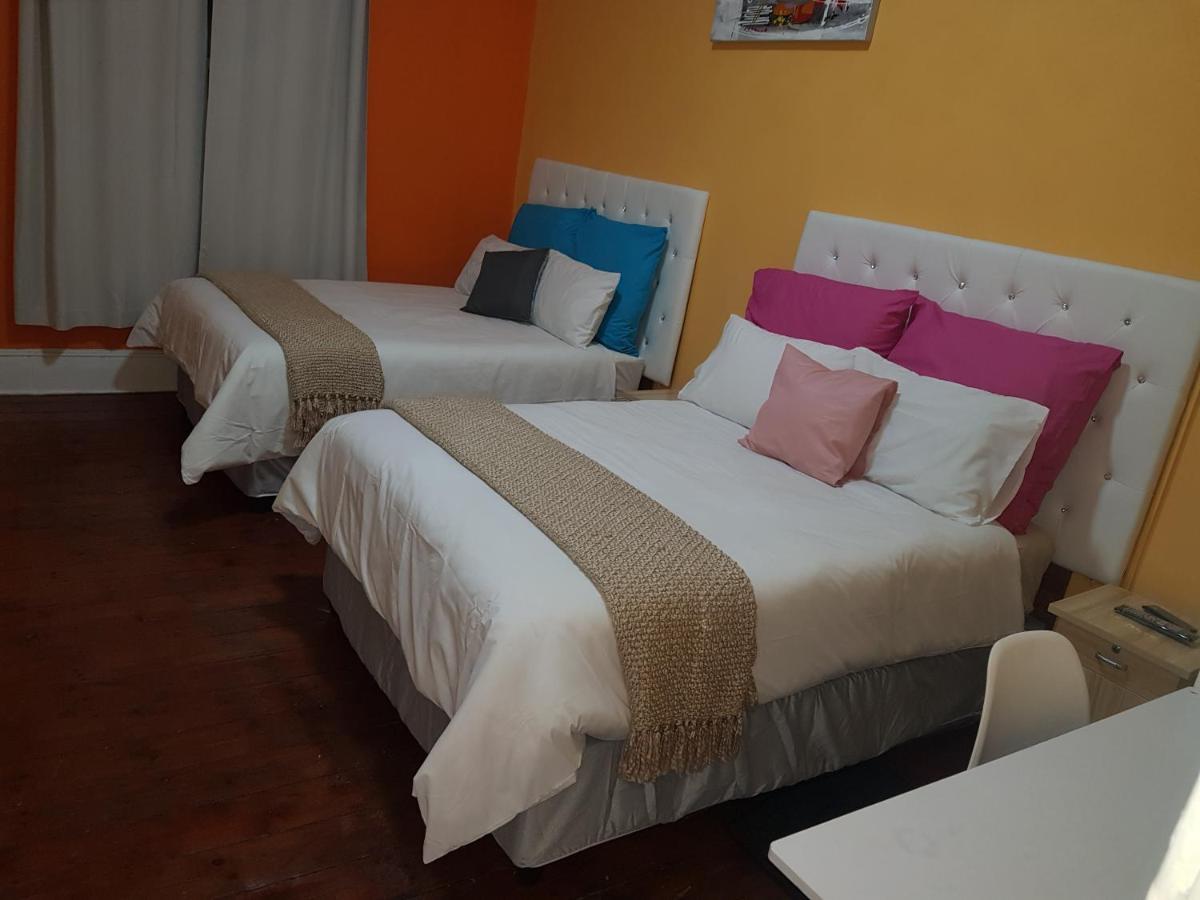 Helpful Lodge Cape Town Luaran gambar